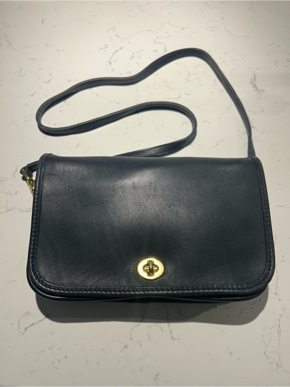 Vintage COACH Penny Pocket Purse 9755 Navy Blue Leather Crossbody Bag